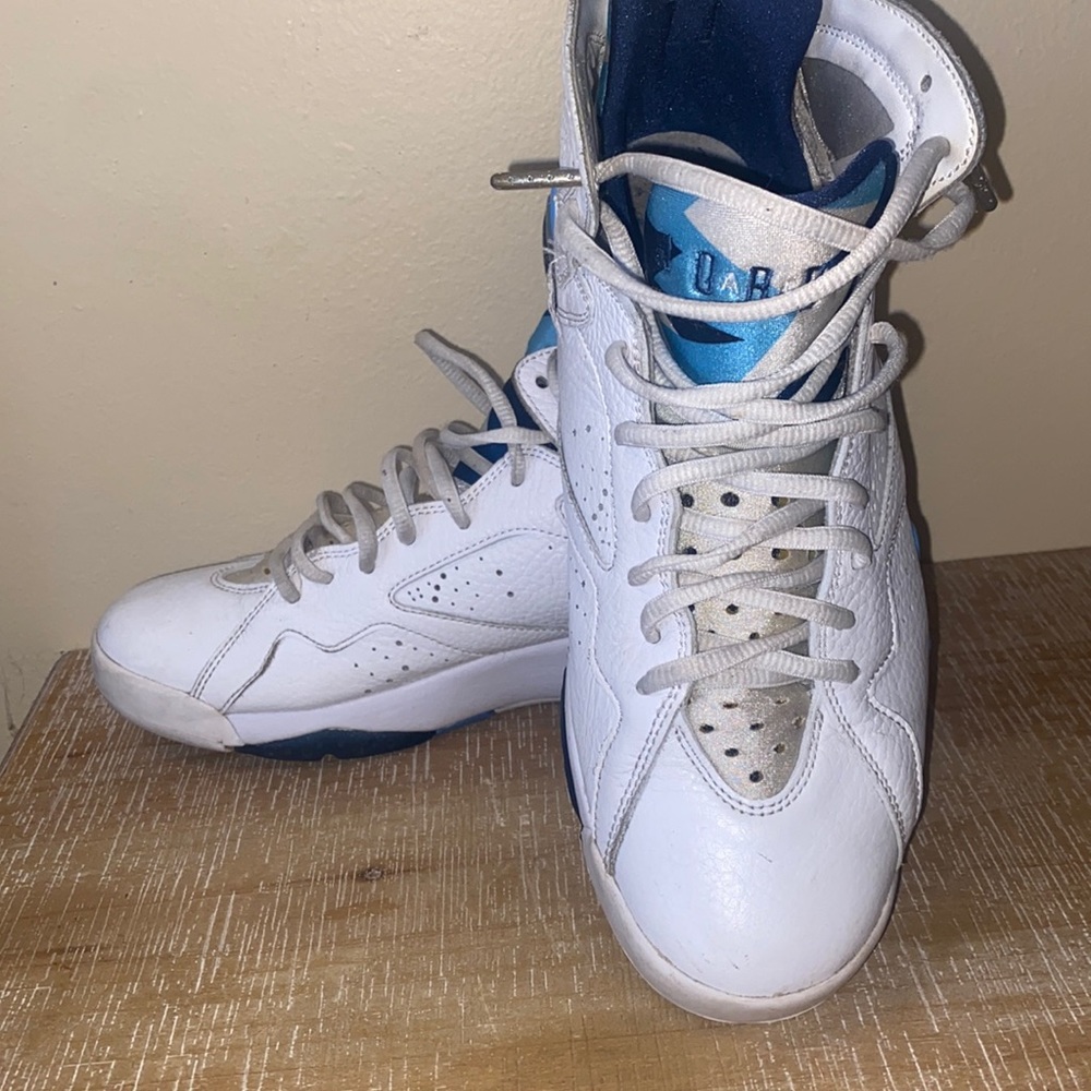 Jordan French Blue 7’s Size 8 Men